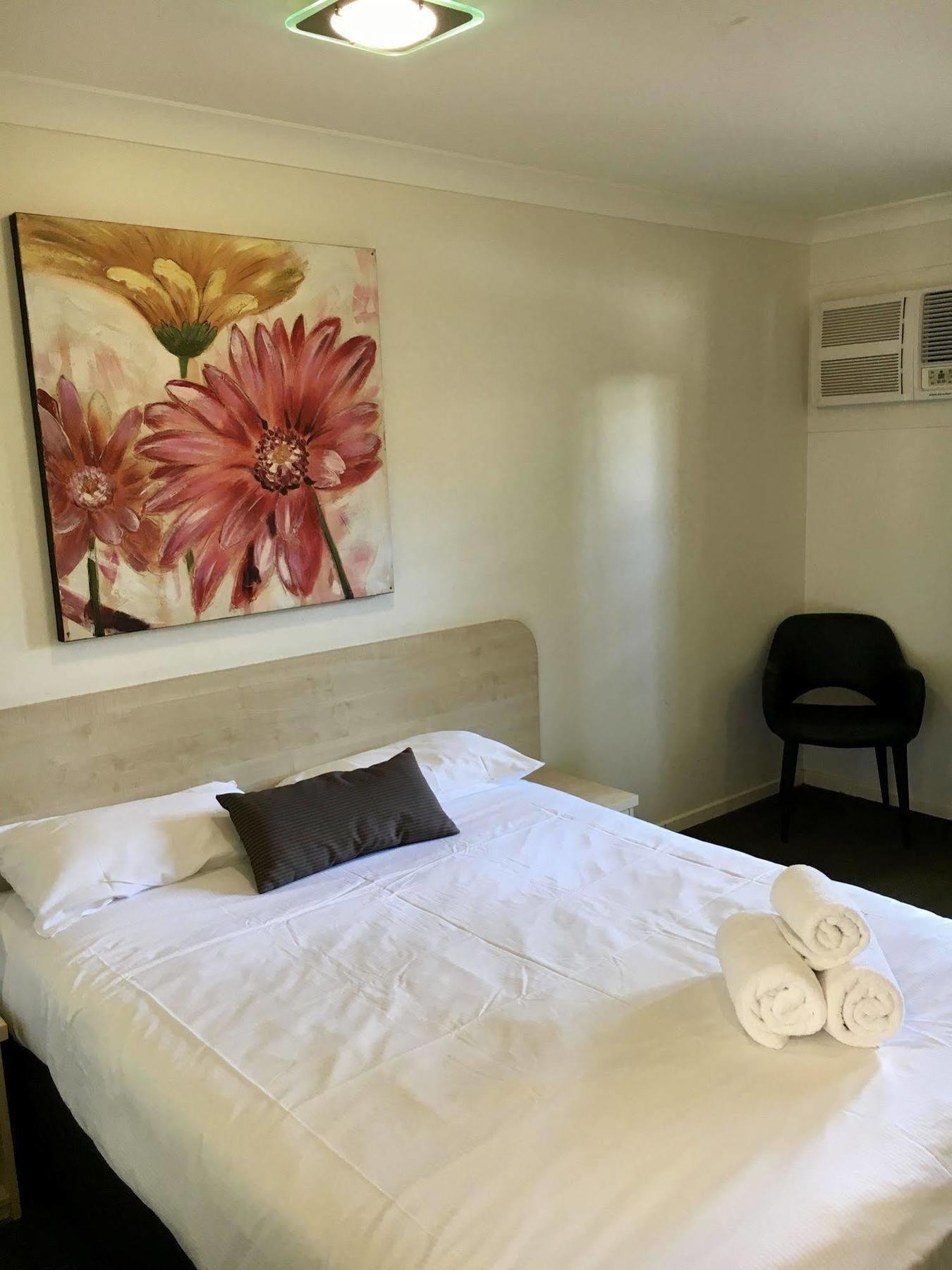 The Waterloo Bay Hotel Brisbane Extérieur photo